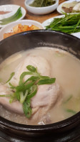 Hwawon Samgyetang food