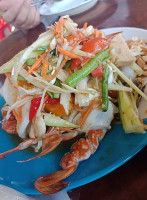 ส้มตำอ้อยใจ food