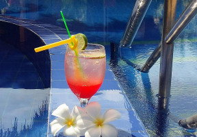 Ao Thai Resort drink