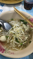 จุดพักรถแม่สุรีย์ สมบัติทัวร์ food