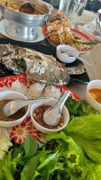 Tumkratoei food