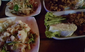ร้านเปรี้ยวปาก เมืองพล food