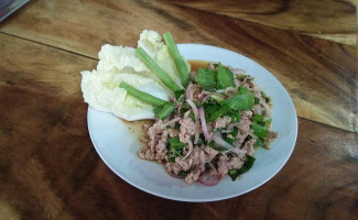 บ้านสวนบึงกาญจน์ food
