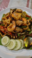 Pakorn's Kitchen food