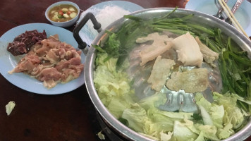 ศรีปทุมหมูกะทะ food