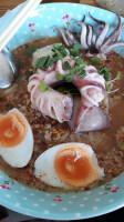 ร้านเจ้ใหญ่ก๋วยเตี๋ยวต้มยำ food