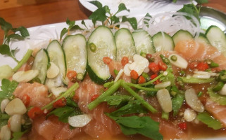 Lan Pho Cafe food