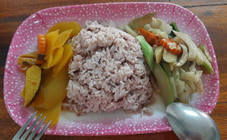 The Saaitaanbun Vegan Of Bueng Kan food