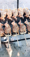 ไก่ย่างพรทิพย์ food
