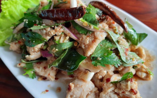 ร้านแซ่บอีสานทับลาน food