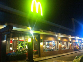 Mcdonald’s Zeer Rangsit (drive Thru) outside