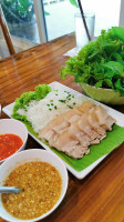 Khun Lamyai Thai Kitchen And food