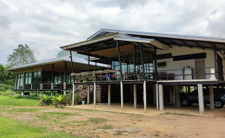 ทุ่งผาทอง Caff outside