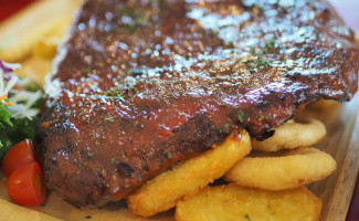 เครซี่ บี สเต็กเฮ้าส์ สวนผึ้ง By Chef Otto food