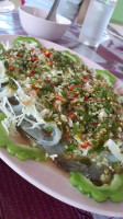 Krua Lom Choey food