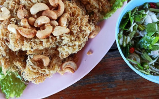 ครัวหมวดสนอง food