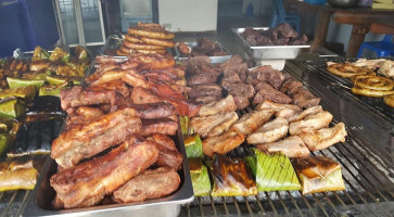 Mae Luang Pen, Grilled Meats Extravaganza, Mae Sariang City food