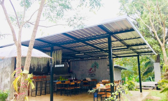 สวนขวัญfruitory outside