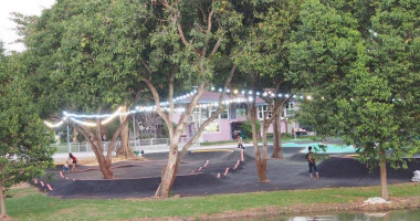 Grandee Café Skate Park outside