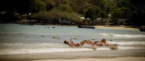 Rasta Koh Samet Beach outside