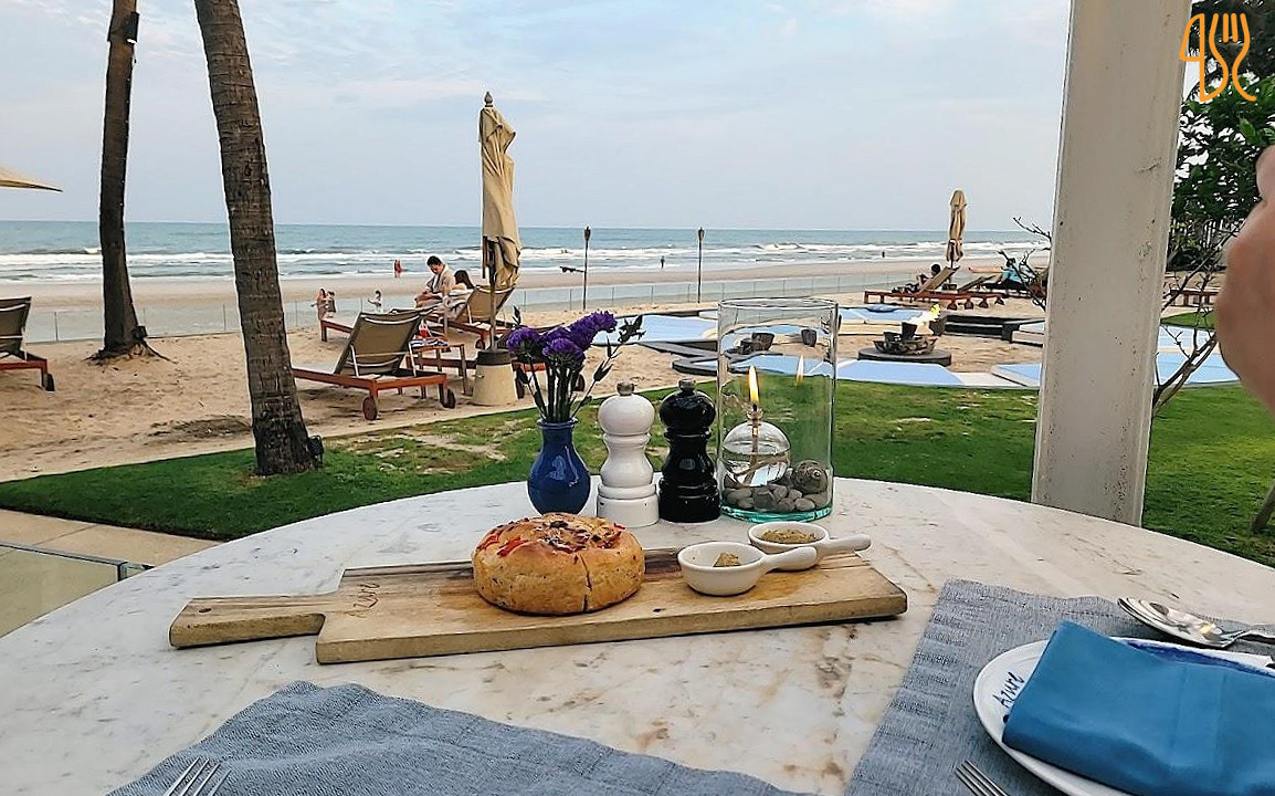 restaurant image