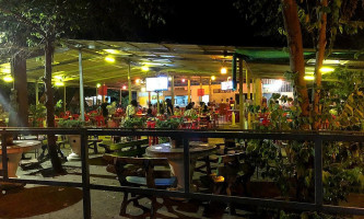 เนื้อย่างแก่นจันทร์ outside