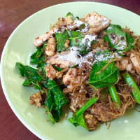 ร้าน บ้านก๋วยเตี๋ยว food