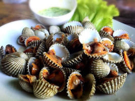 ครัวร่มไม้ชายคลอง food