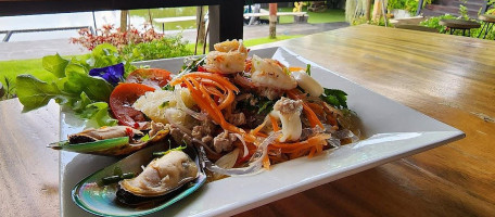 Land Kg. Cafe Steak House food