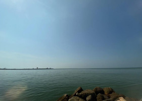 Hadlek Seaside On The Pier outside