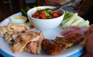 Open-air At Fern Resort food