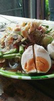 ส้มตำกาฬสินธุ์ food