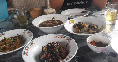 ร้านลาบบ้านดอย drink