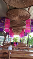 ร้านรินลดา ณ วาปี inside