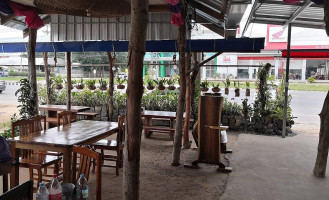 ร้านรินลดา ณ วาปี inside