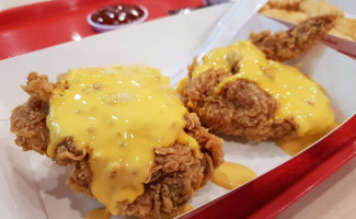 Kfc Ptt Phon Thong Roiet food