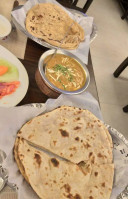 Zaitoon food