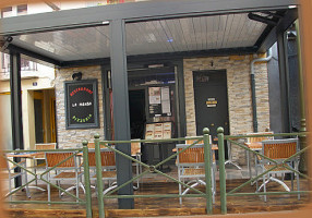 Farmers Bakehouse outside