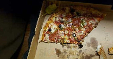 No.5 Cafe Larder food