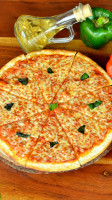 Hayes Common food