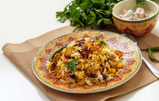 Badladz Beach And Dive Resort food