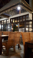 Kubo's Diner inside