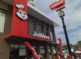Jollibee Tiaong Highway outside