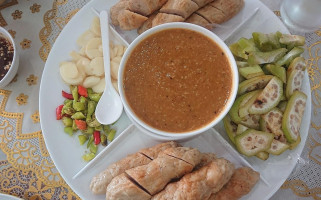 Nang Naem Neaung food