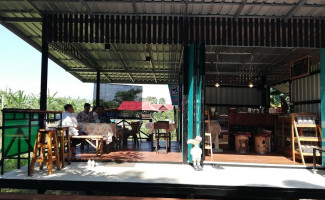 บ้านสวนน้อยชมจันทร์ outside