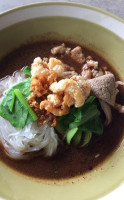 บ้านก๋วยเตี๋ยวเรือ ทับกวาง food