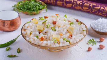 ผัดไทย กุ้งคลอง food