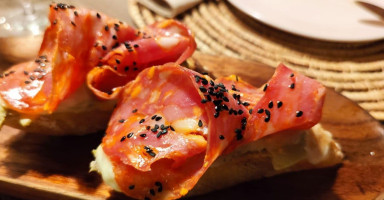 이서방족발보쌈 동탄점 food