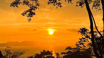 Dragon View Bar Restaurant