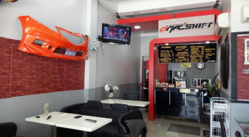 Drift Shift Diner inside